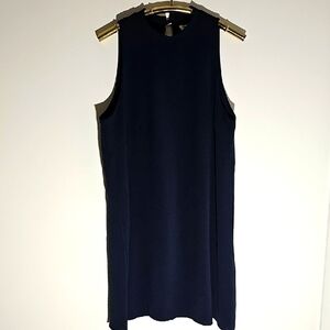 Betsey's‎ Boutique ShopSleeveless Navy Haulter Dress. Size XL. completly Lined.